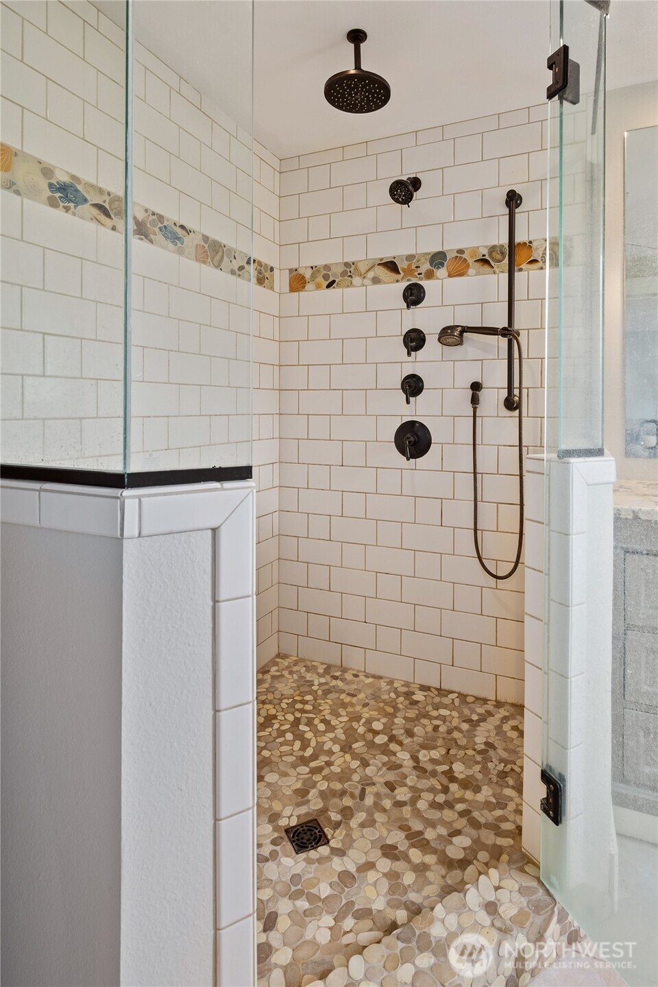 801 Livingston Bay Shore Drive , Camano Island, WA 98282