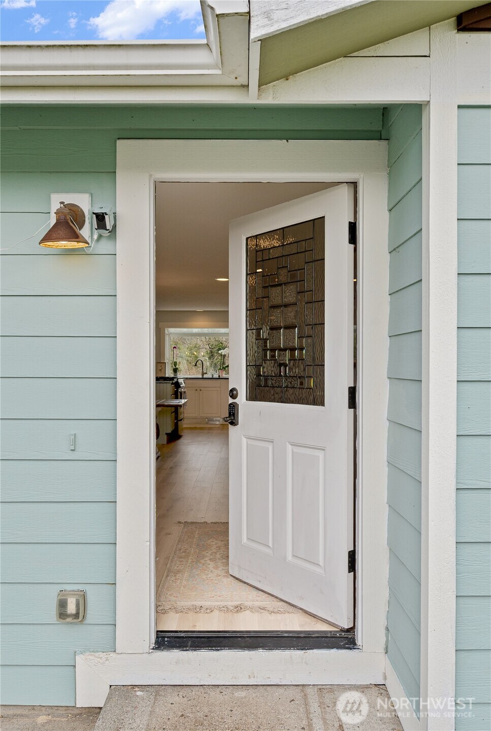 801 Livingston Bay Shore Drive , Camano Island, WA 98282