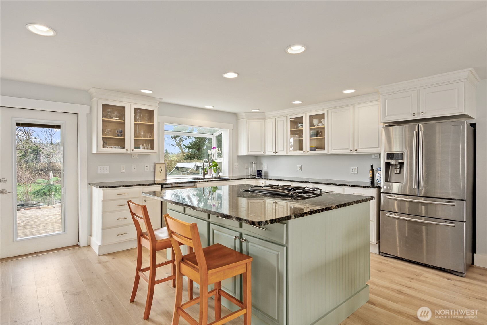 801 Livingston Bay Shore Drive , Camano Island, WA 98282