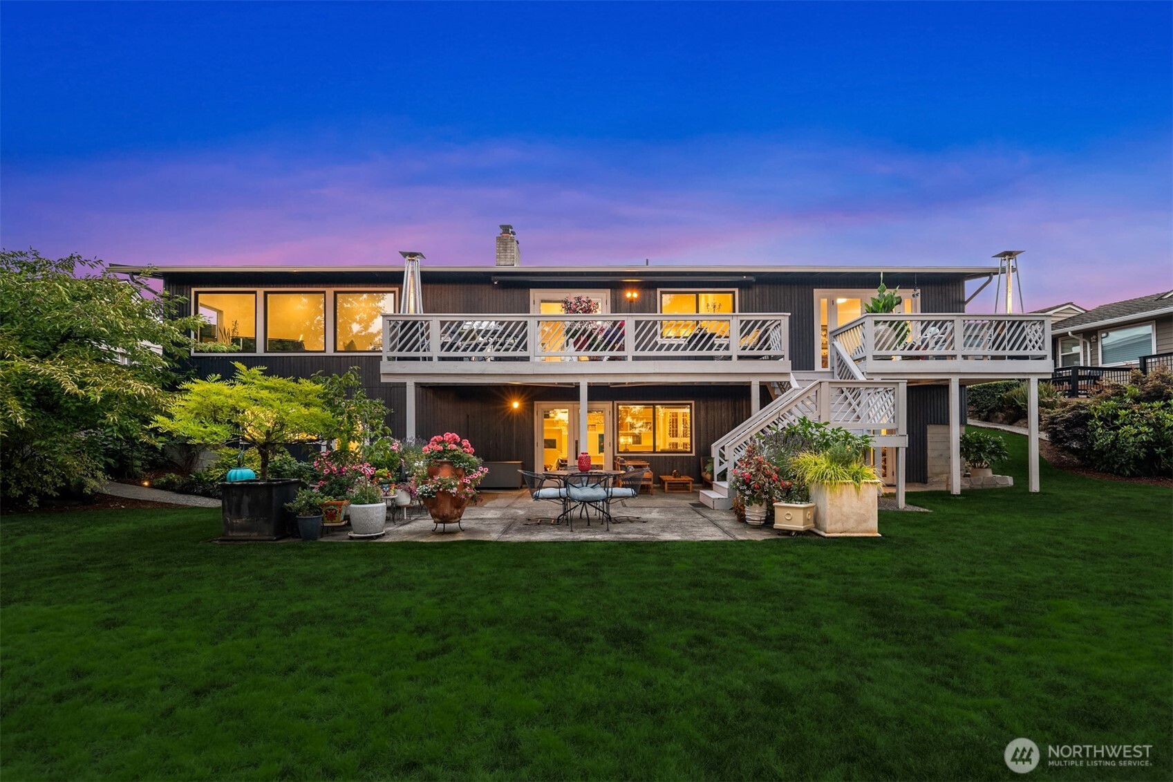 1617 121st Avenue SE, Bellevue, WA 98005