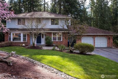 24229 NE 7th Place , Sammamish, WA 98074-3627
