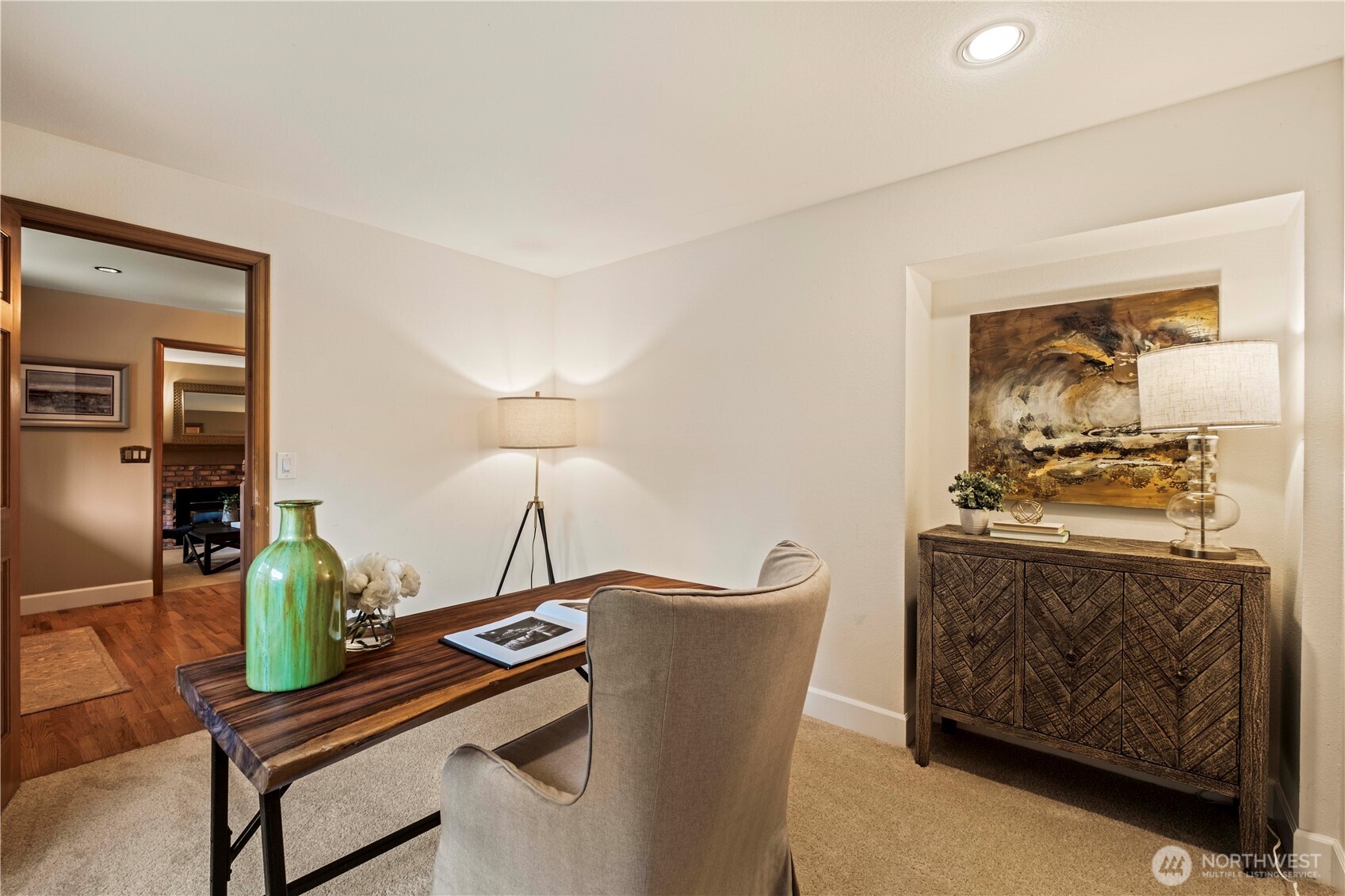 24229 NE 7th Place , Sammamish, WA 98074-3627