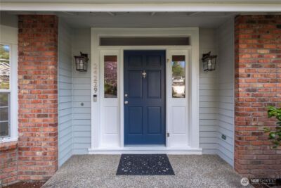 24229 NE 7th Place , Sammamish, WA 98074-3627 - Photo 2