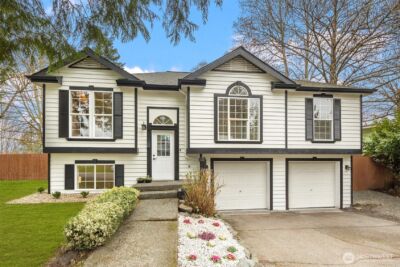 22057 SE 269th Place , Maple Valley, WA 98038 - Photo 2