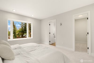 22057 SE 269th Place , Maple Valley, WA 98038 - Photo 9