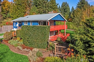 10514 SW 110th Street , Vashon, WA 98070