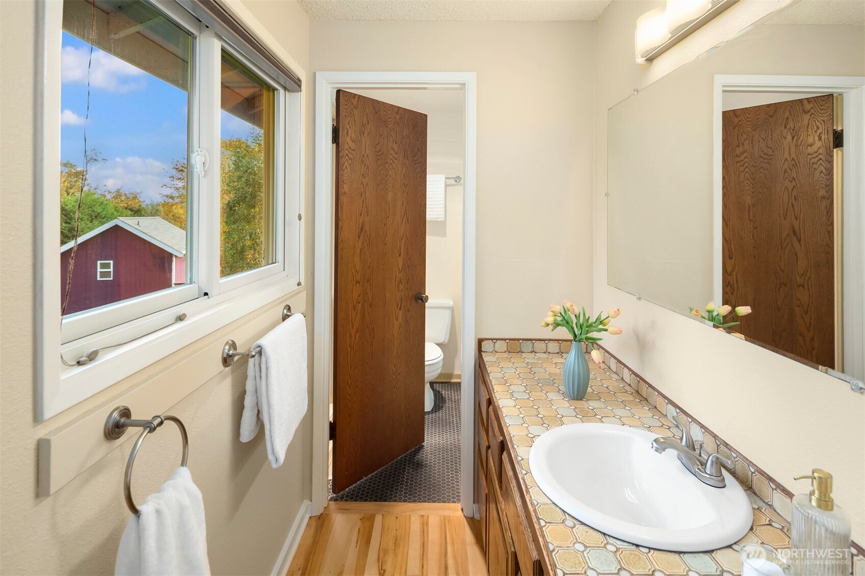 10514 SW 110th Street , Vashon, WA 98070