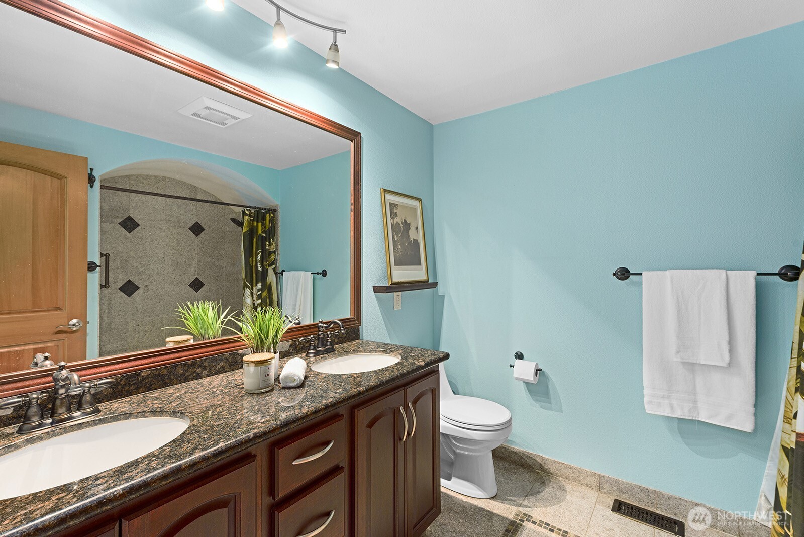 16 Cascade Key , Bellevue, WA 98006