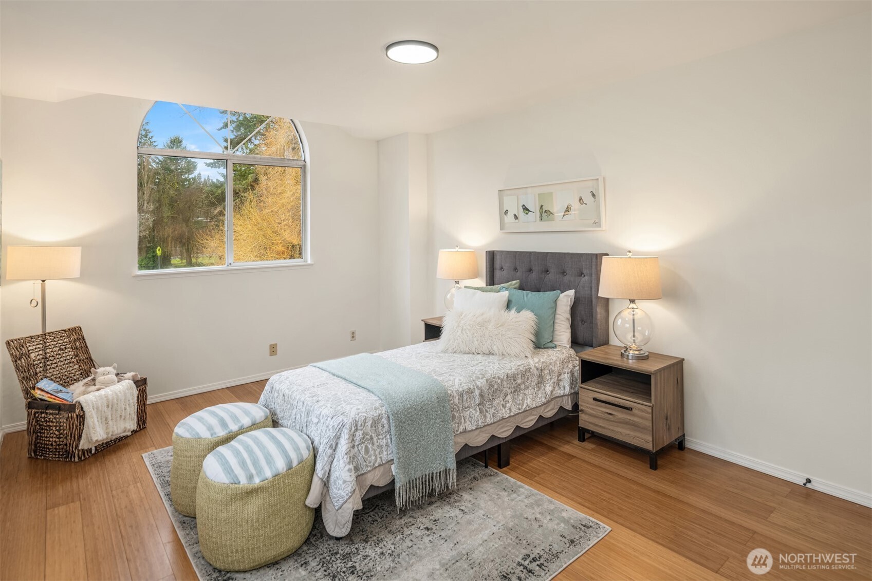 1425 243rd Place SW, Bothell, WA 98021