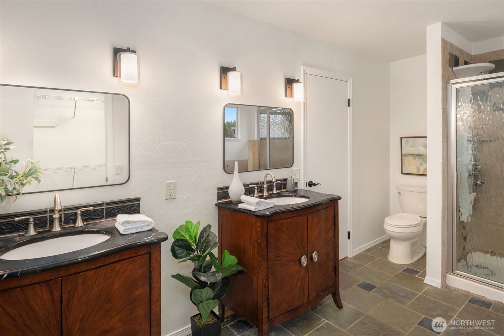 1425 243rd Place SW, Bothell, WA 98021