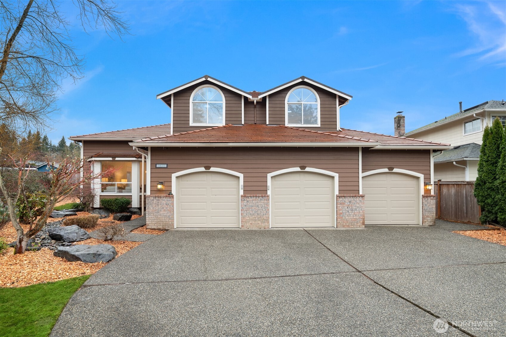 1425 243rd Place SW, Bothell, WA 98021