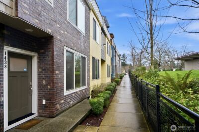 1438 159th Place NE, Bellevue, WA 98008-2782