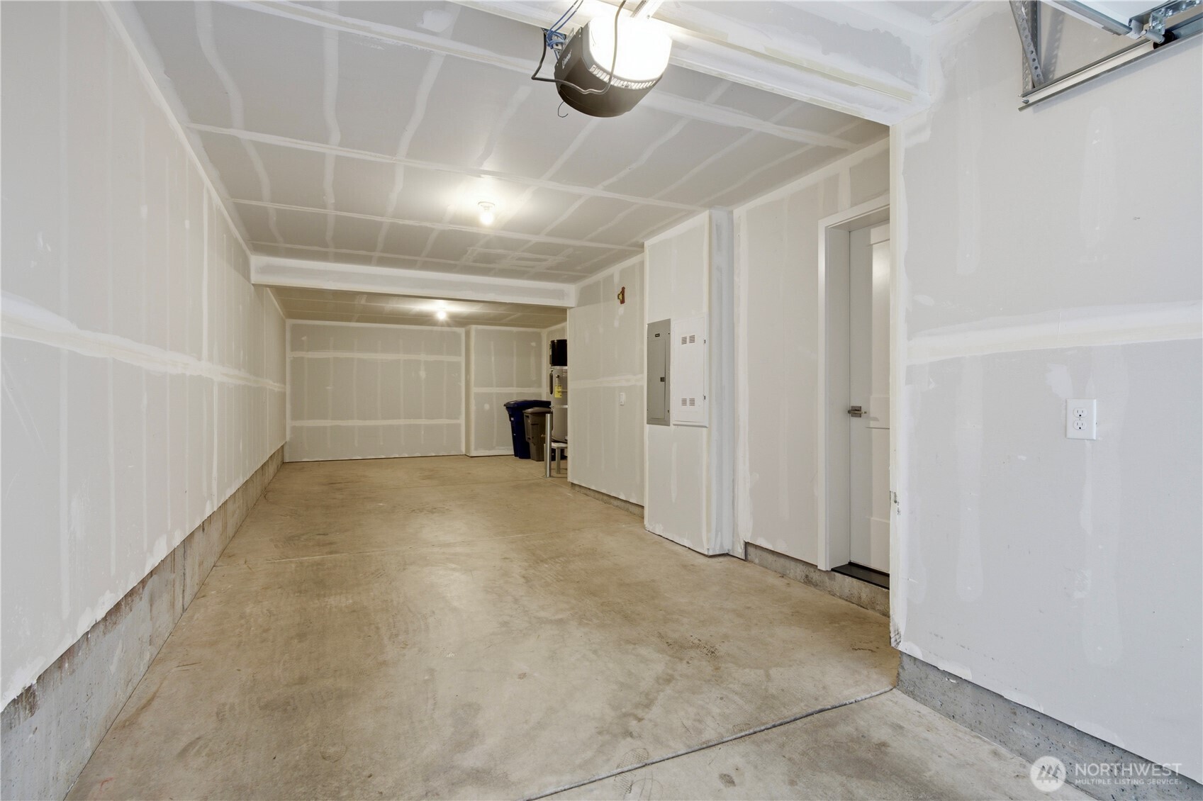 1438 159th Place NE, Bellevue, WA 98008-2782