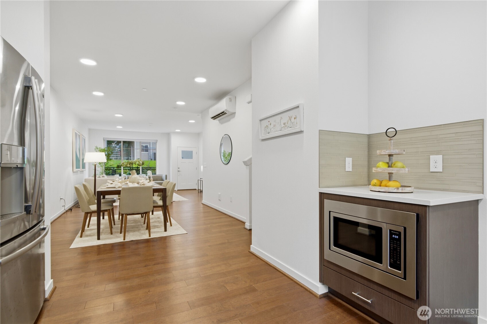 1438 159th Place NE, Bellevue, WA 98008-2782