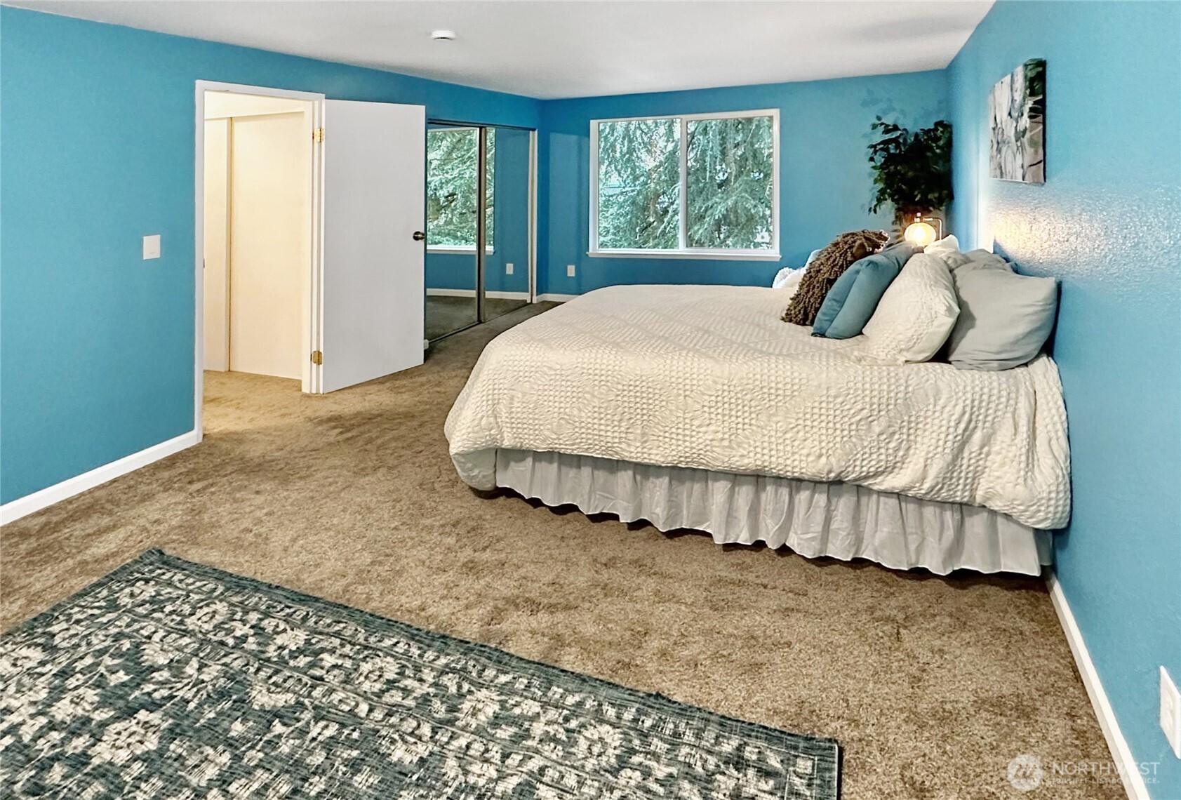 7910 Husky Way SE, Lacey, WA 98503