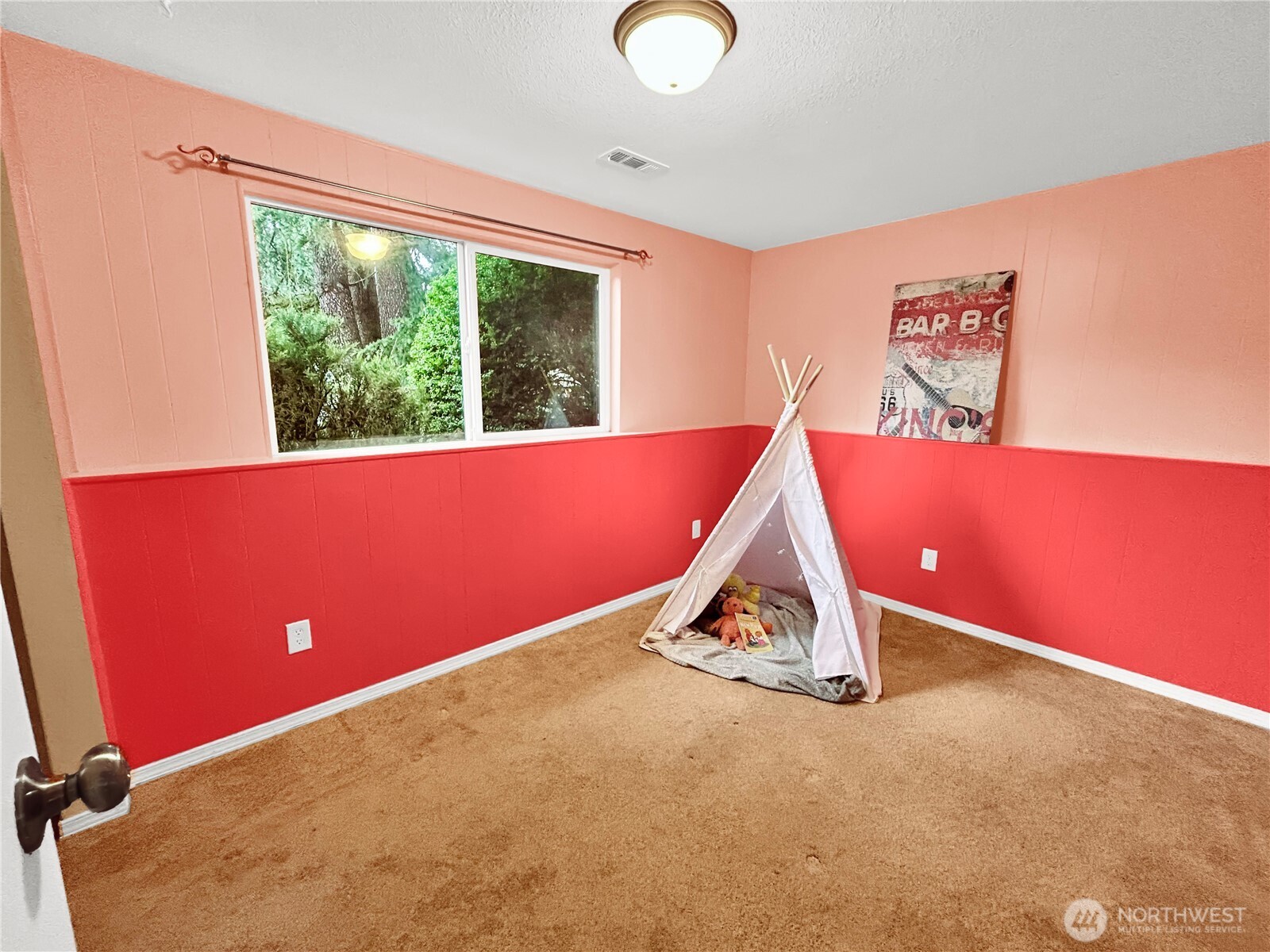 7910 Husky Way SE, Lacey, WA 98503