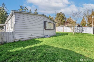 7275 NE Geneva Street , Suquamish, WA 98392 - Photo 19