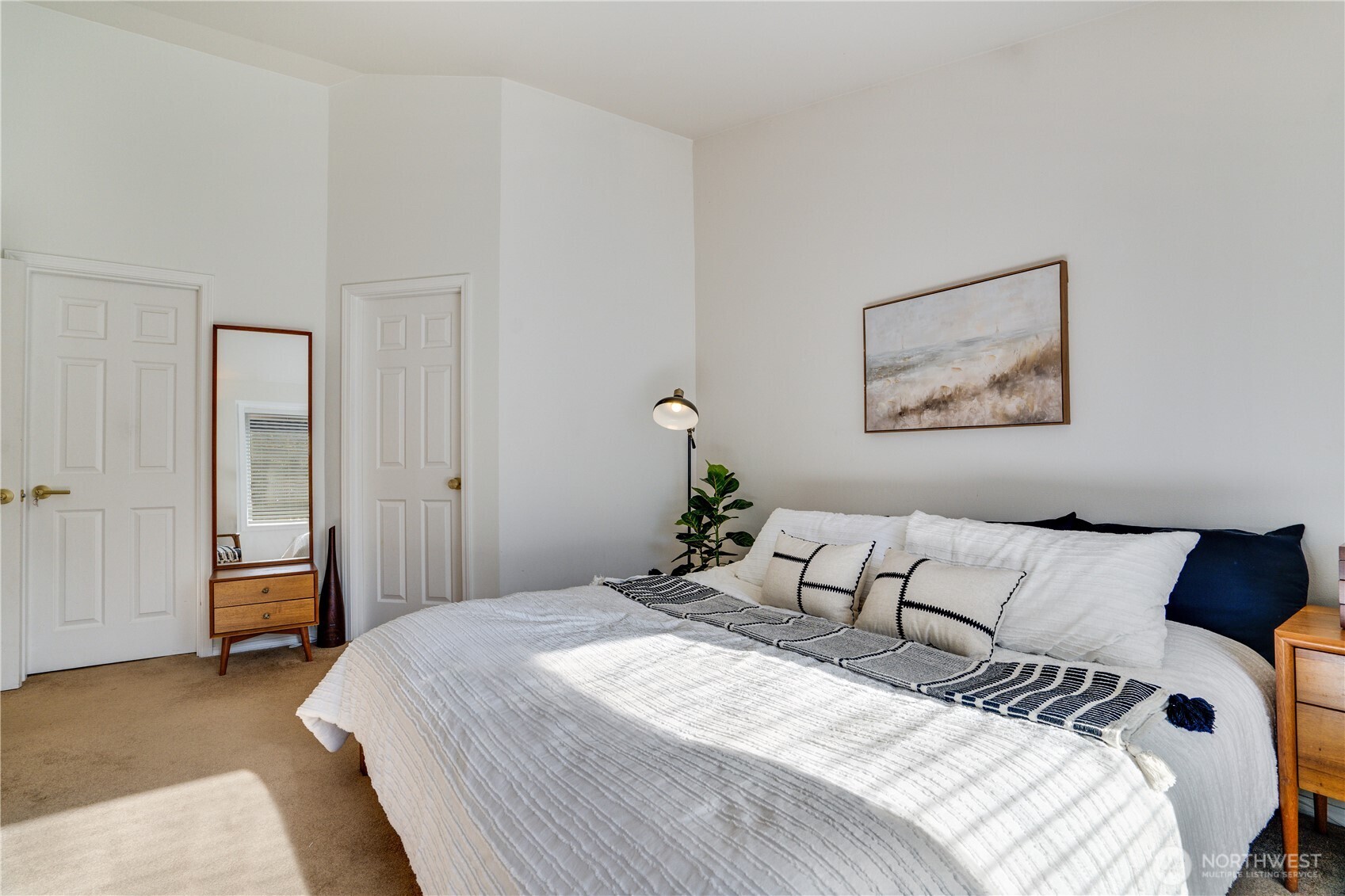 33 Lakewood Oaks Drive SW, Lakewood, WA 98499