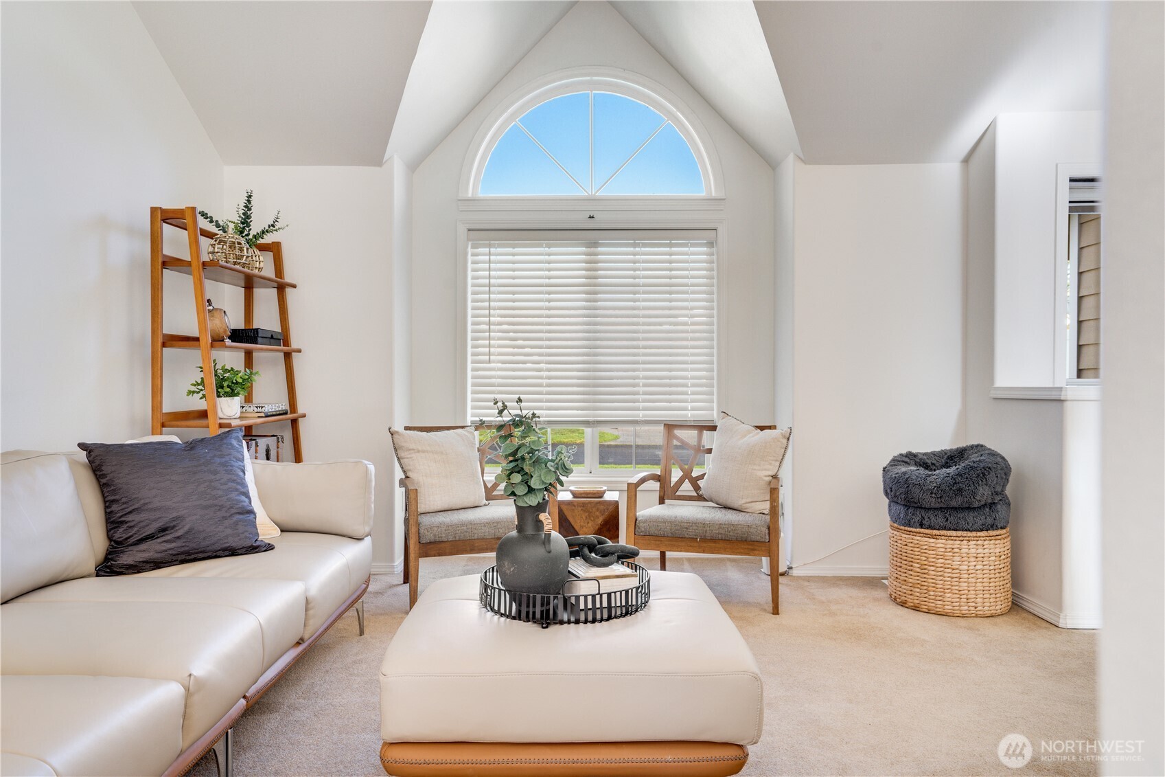 33 Lakewood Oaks Drive SW, Lakewood, WA 98499