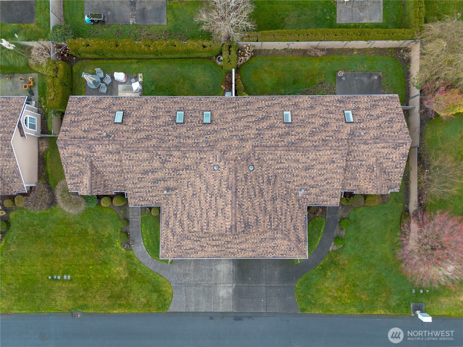 33 Lakewood Oaks Drive SW, Lakewood, WA 98499