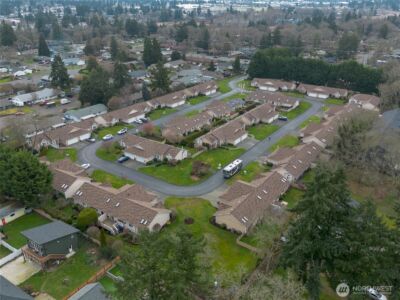 33 Lakewood Oaks Drive SW, Lakewood, WA 98499