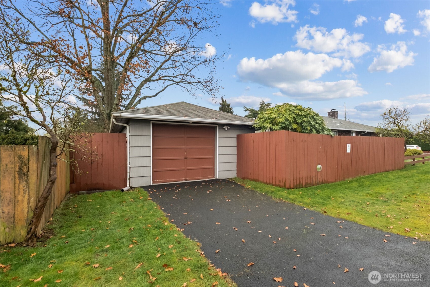 14204 12th Avenue SW, Burien, WA 98166