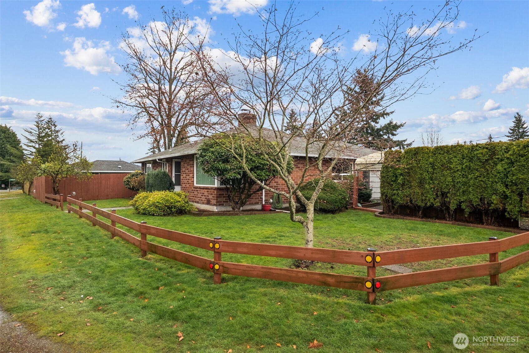 14204 12th Avenue SW, Burien, WA 98166