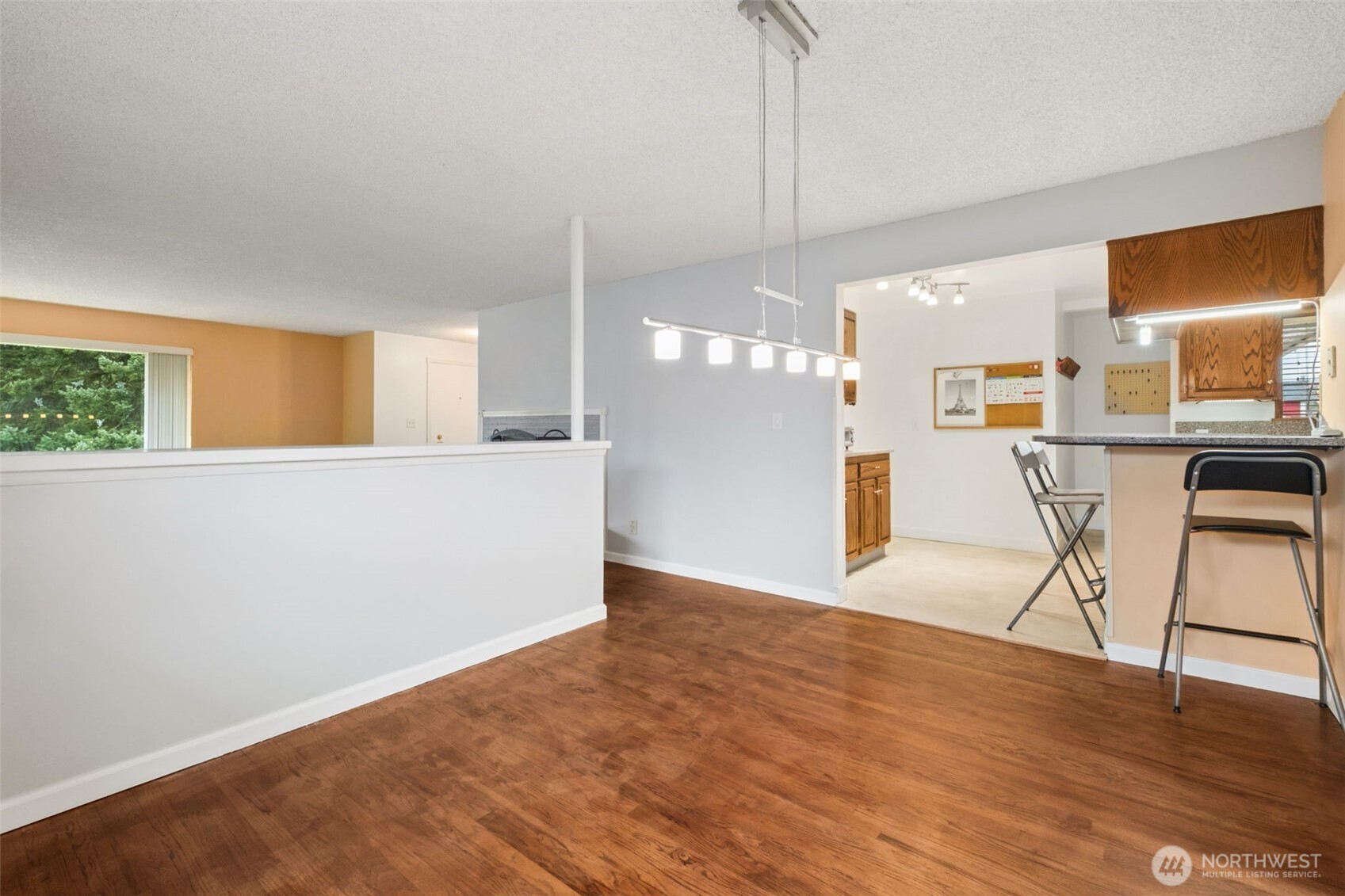 14204 12th Avenue SW, Burien, WA 98166