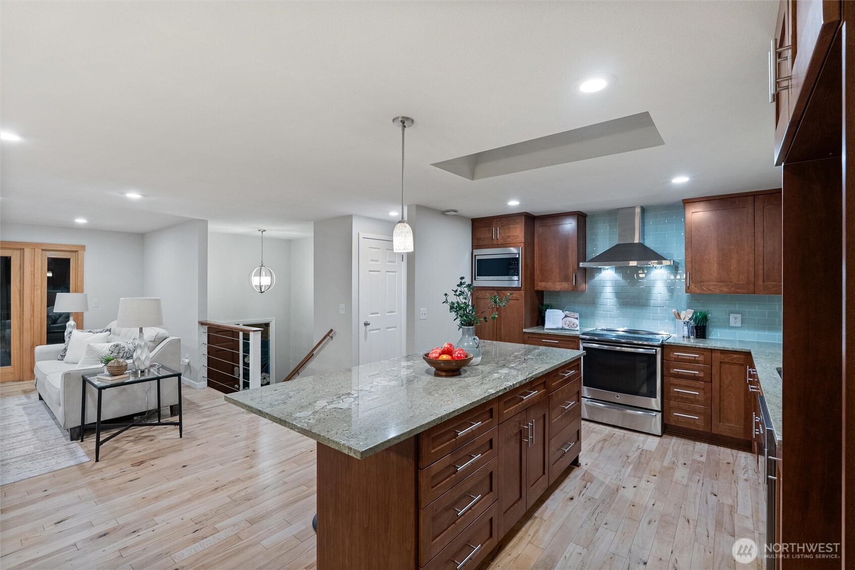 6530 61st Place SE, Snohomish, WA 98290