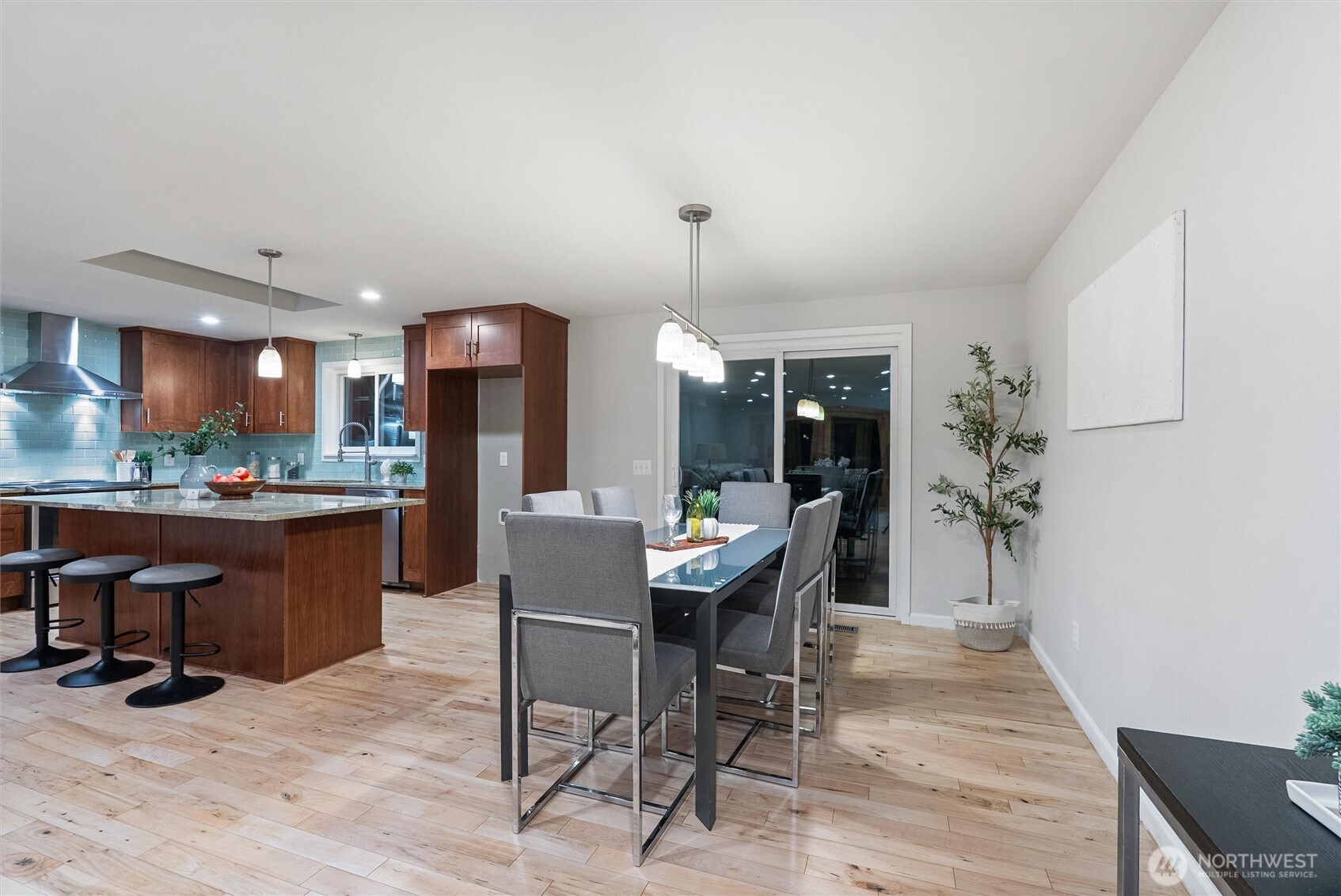 6530 61st Place SE, Snohomish, WA 98290