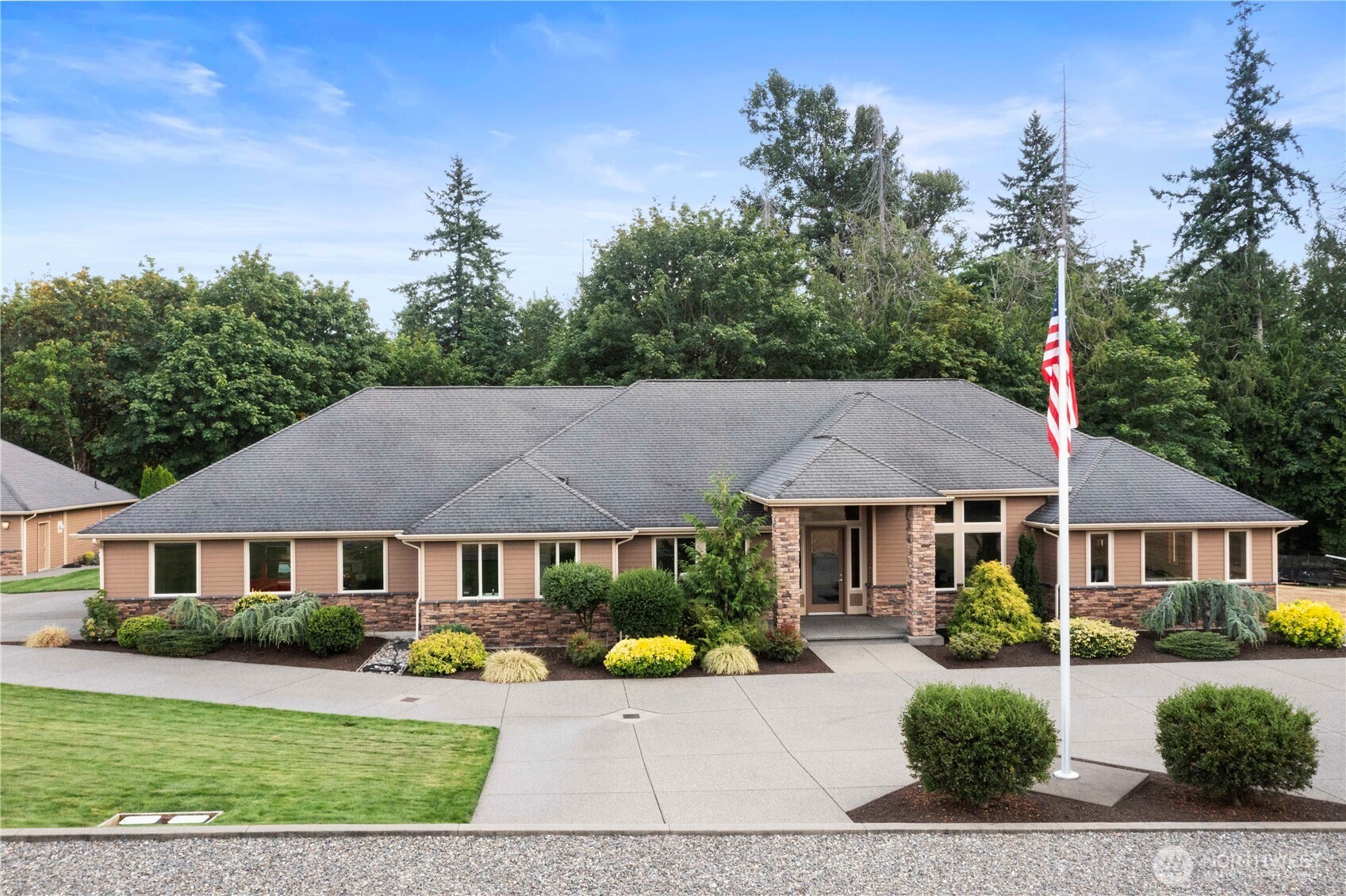 2604 100th Avenue E, Edgewood, WA 98371-0368