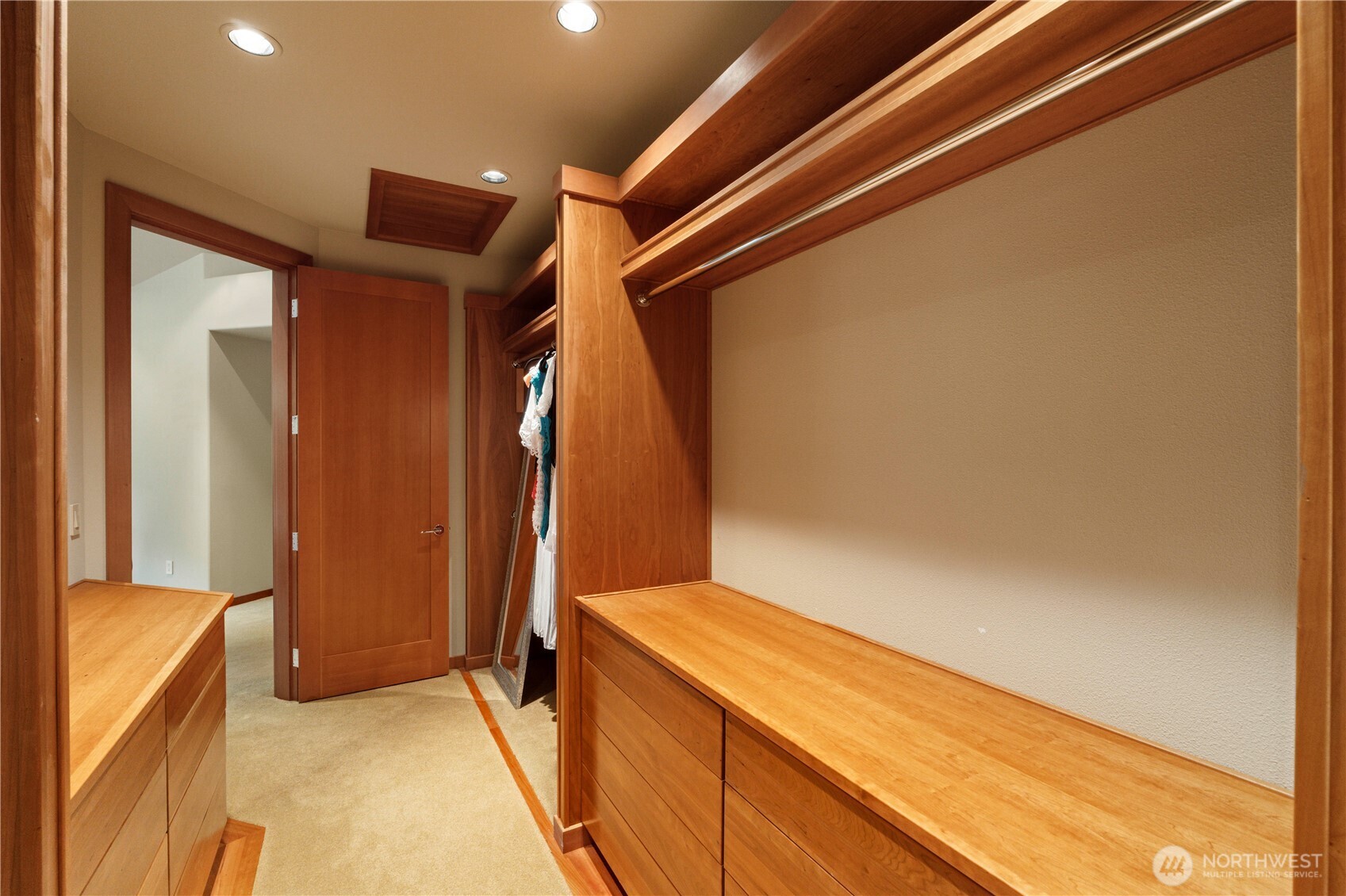 2604 100th Avenue E, Edgewood, WA 98371-0368