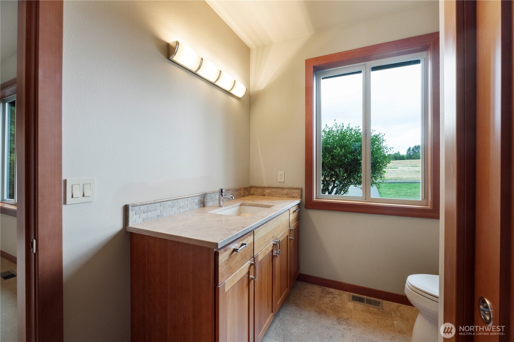 2604 100th Avenue E, Edgewood, WA 98371-0368