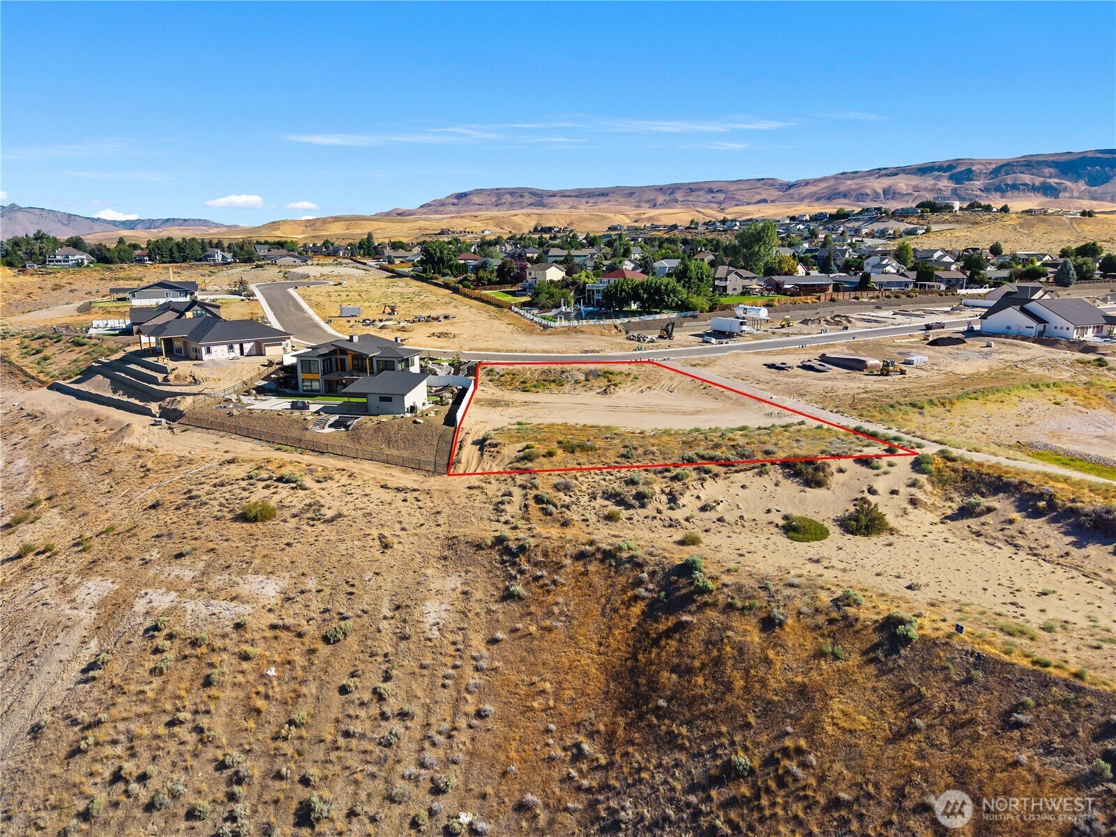 760 NE Tyler Place , East Wenatchee, WA 98802