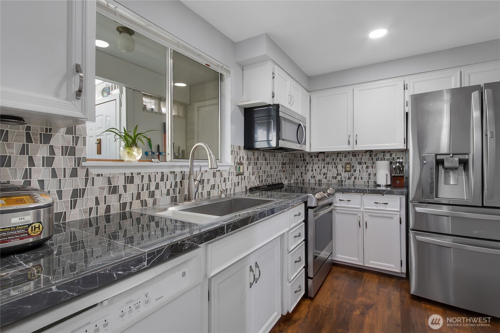 747 37th Street SE #9A, Auburn, WA 98002