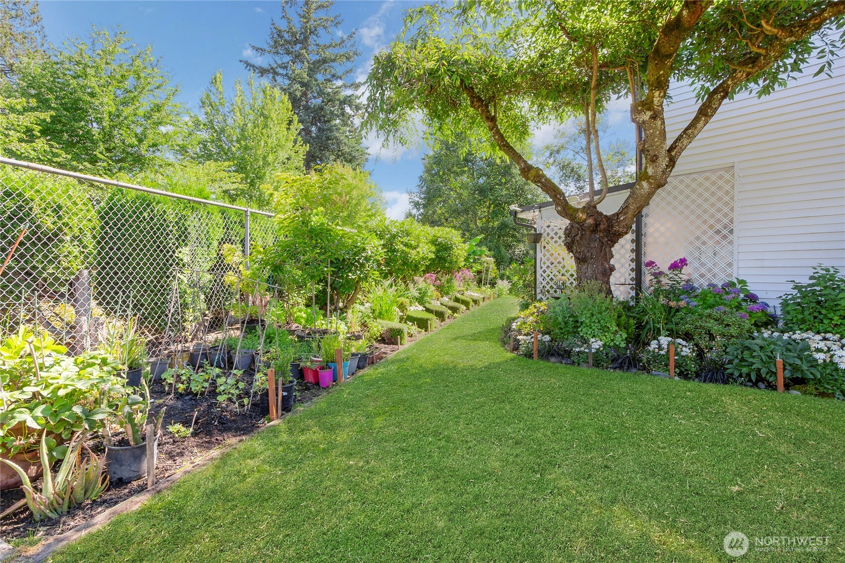 747 37th Street SE #9A, Auburn, WA 98002