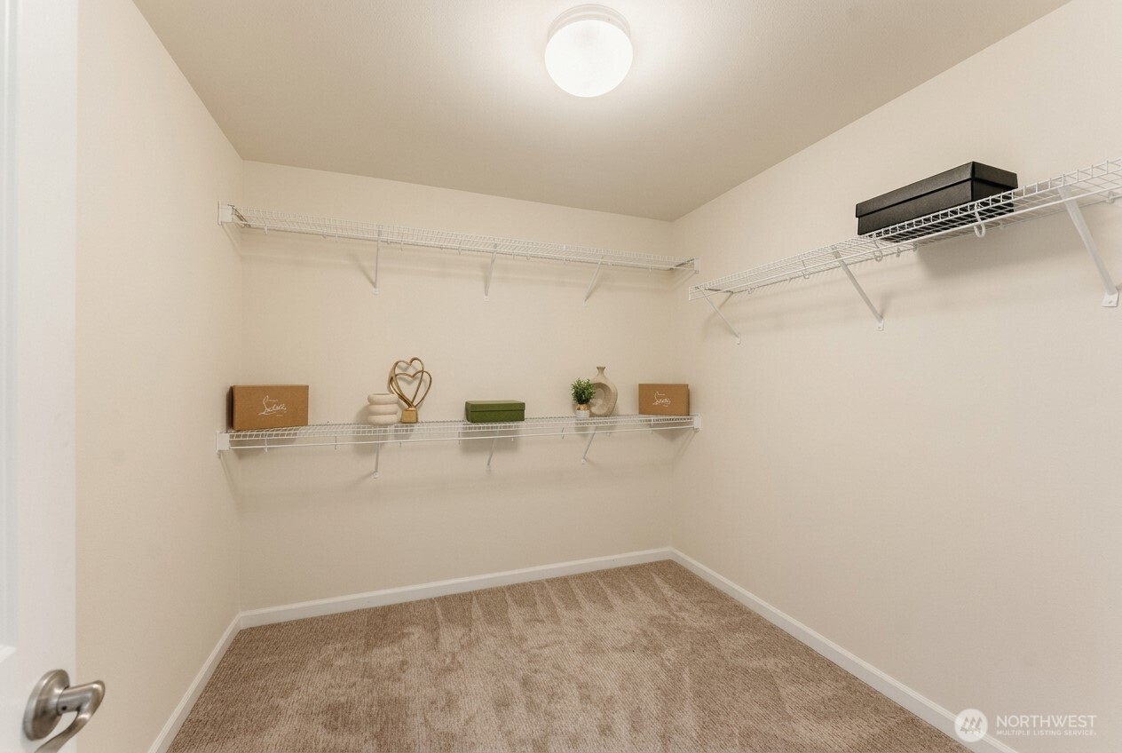 7640 NE 195th Street , Kenmore, WA 98028