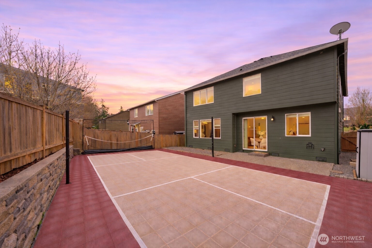 7640 NE 195th Street , Kenmore, WA 98028