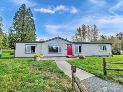 3907 295th Avenue NW, Stanwood, WA 98292 - Photo 2