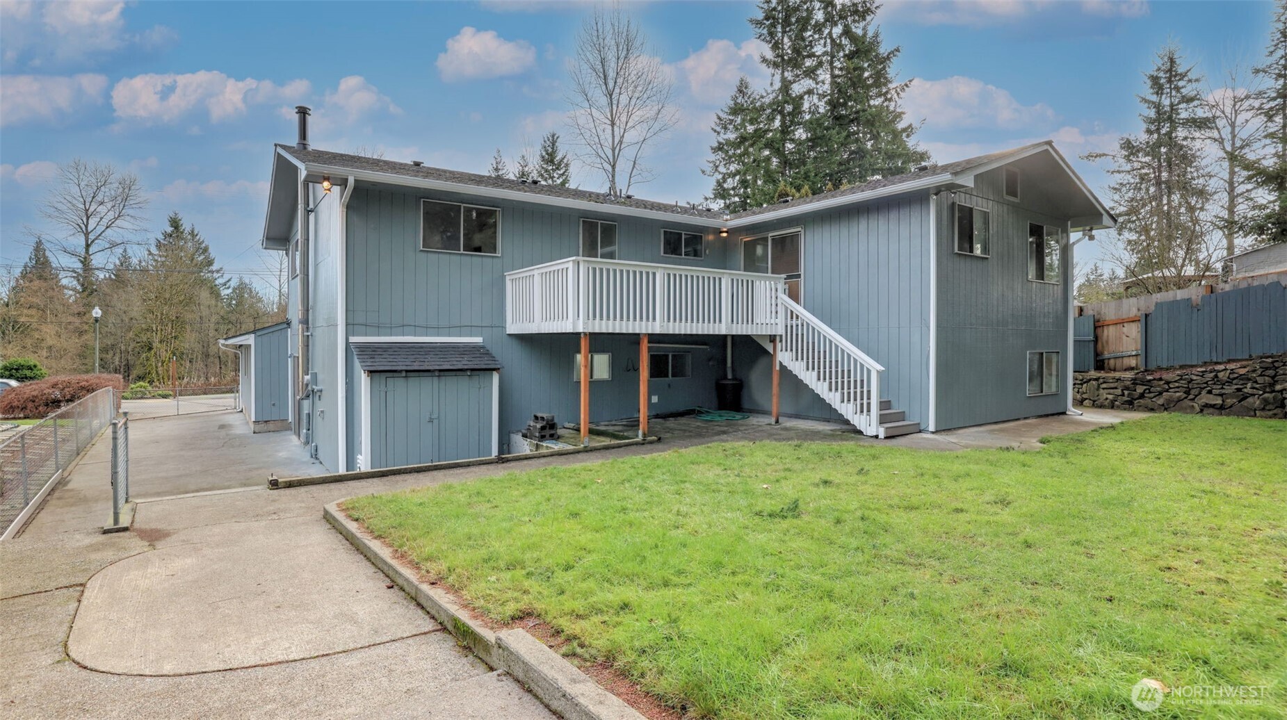 20527 132nd Avenue SE, Kent, WA 98042
