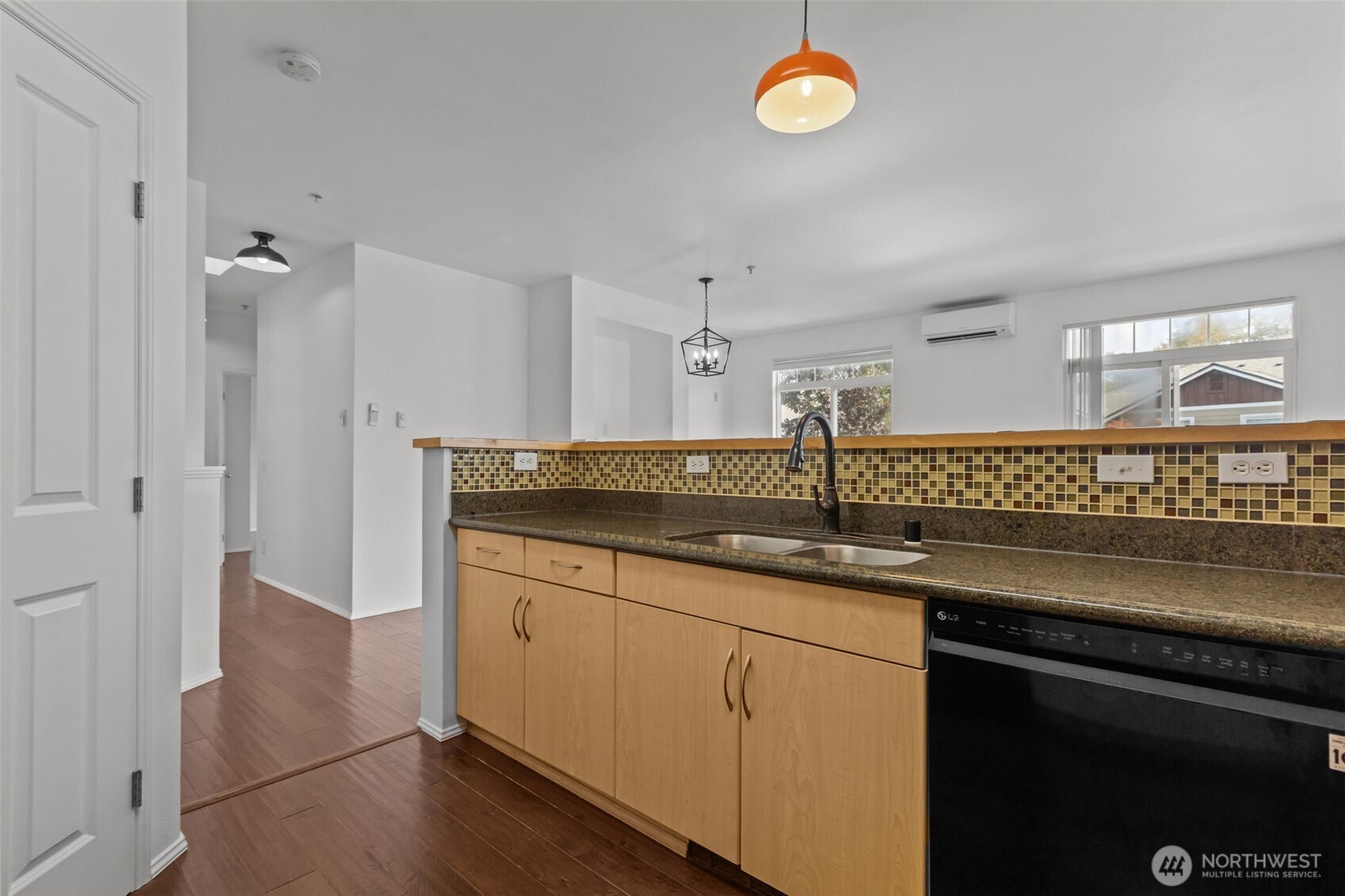 535 241st Lane SE, Sammamish, WA 98074