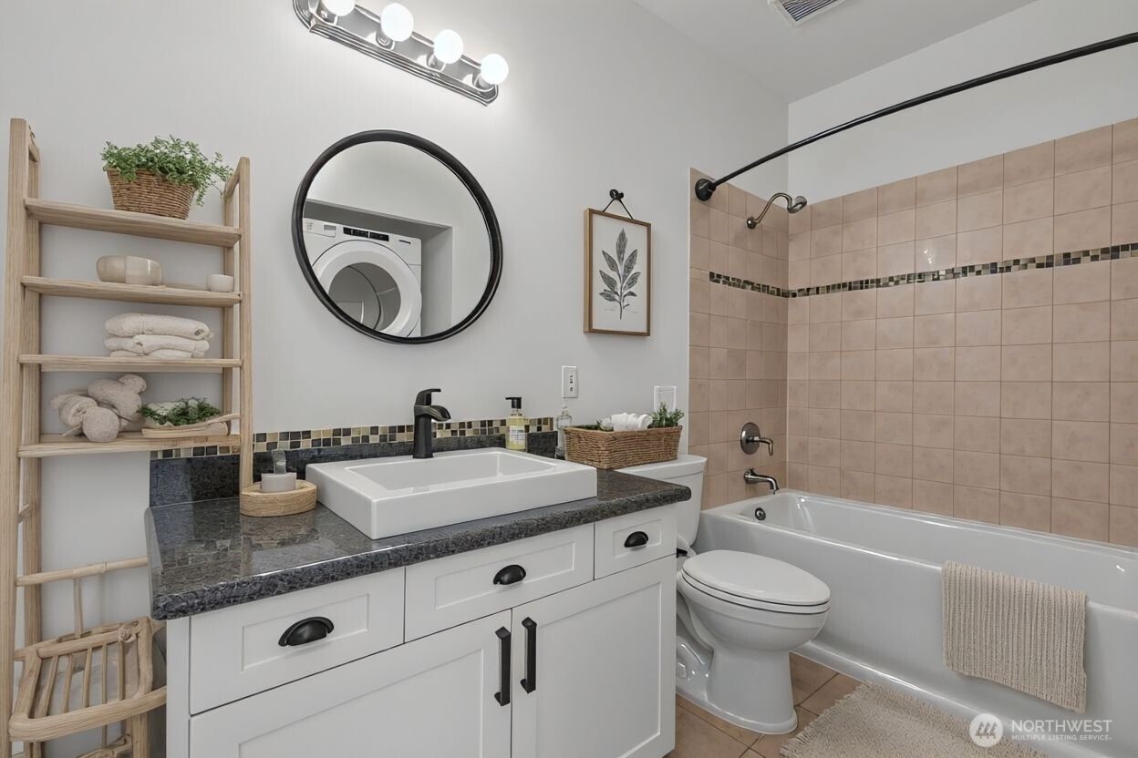 535 241st Lane SE, Sammamish, WA 98074