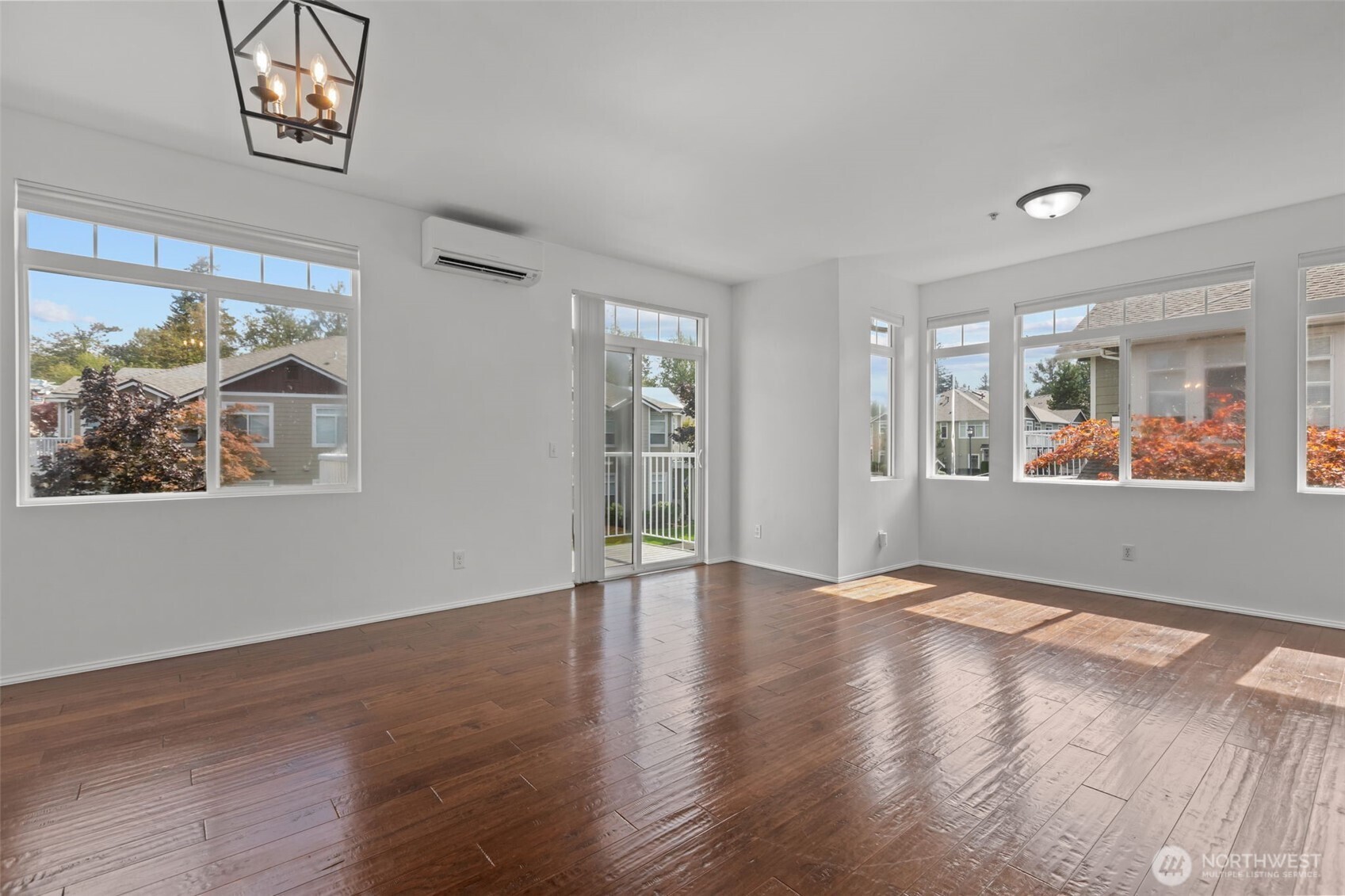 535 241st Lane SE, Sammamish, WA 98074