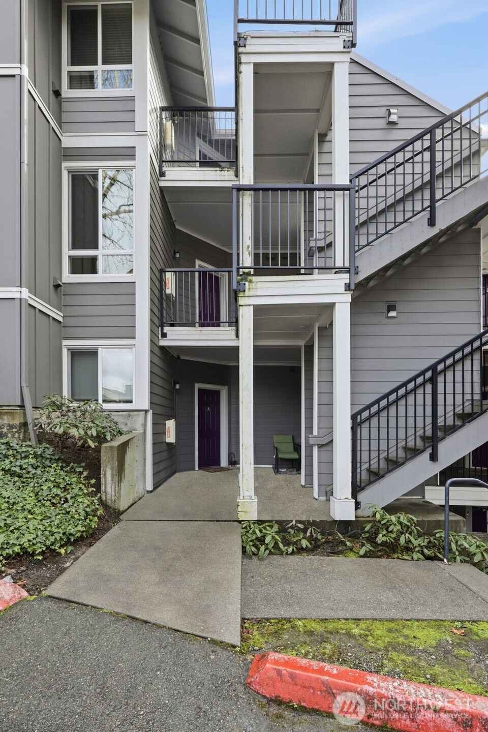 3914 243rd Place SE #L301, Bothell, WA 98021