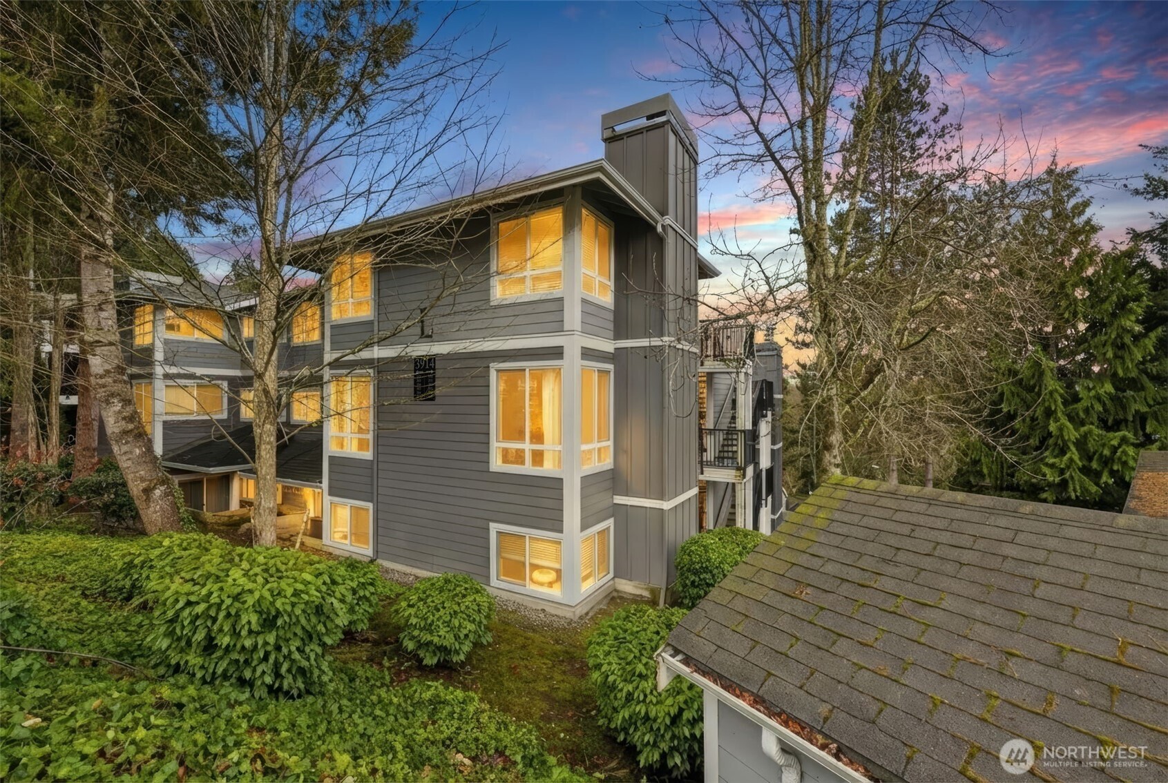 3914 243rd Place SE #L301, Bothell, WA 98021