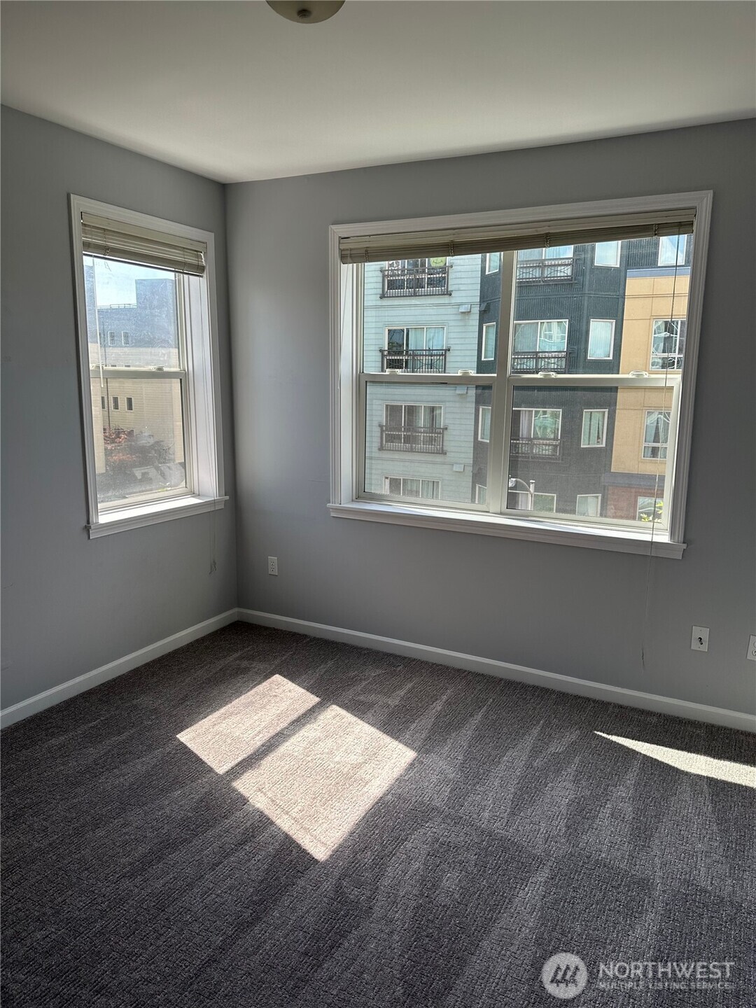 4722 12th Avenue NE #401, Seattle, WA 98105