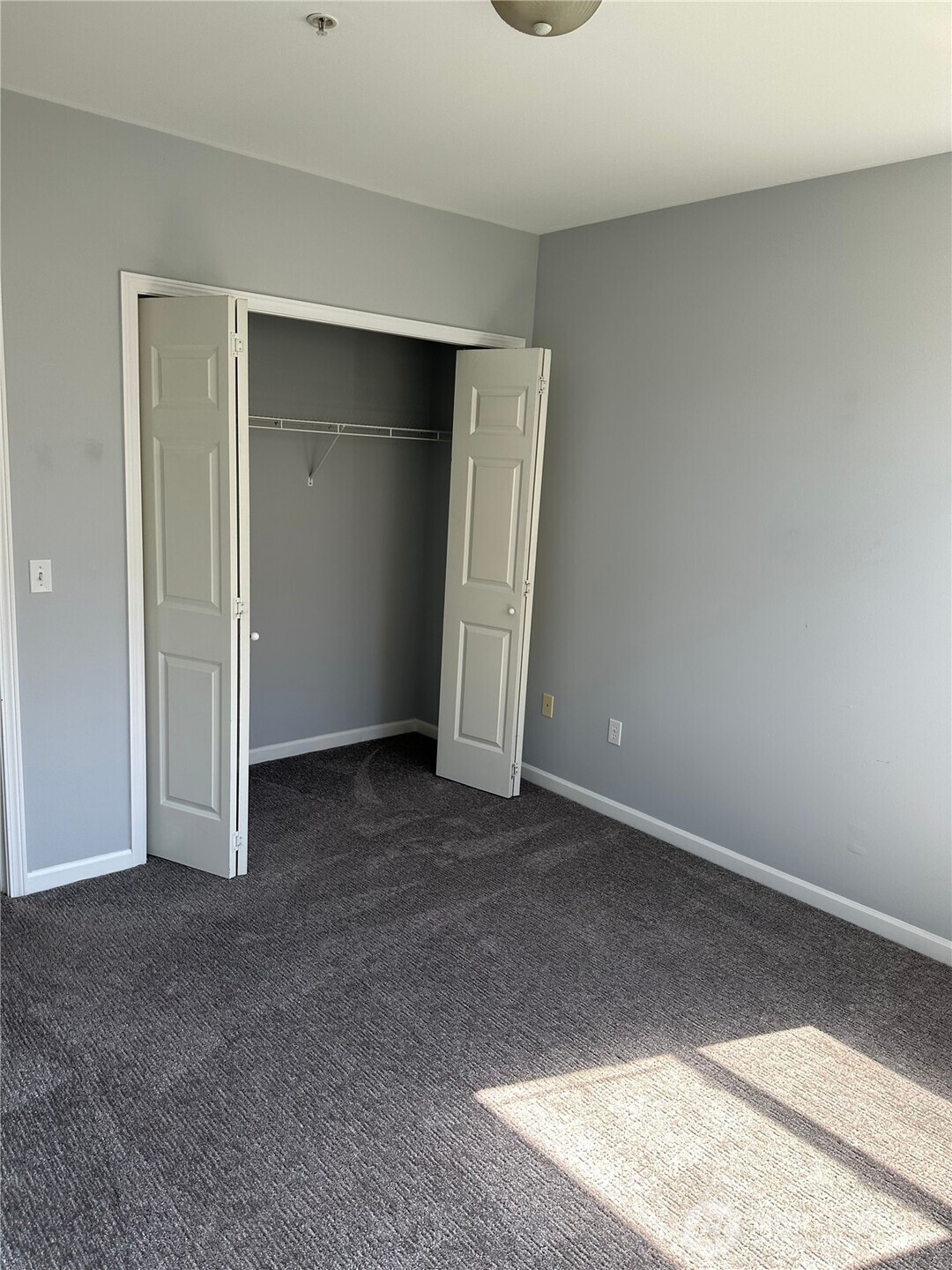 4722 12th Avenue NE #401, Seattle, WA 98105