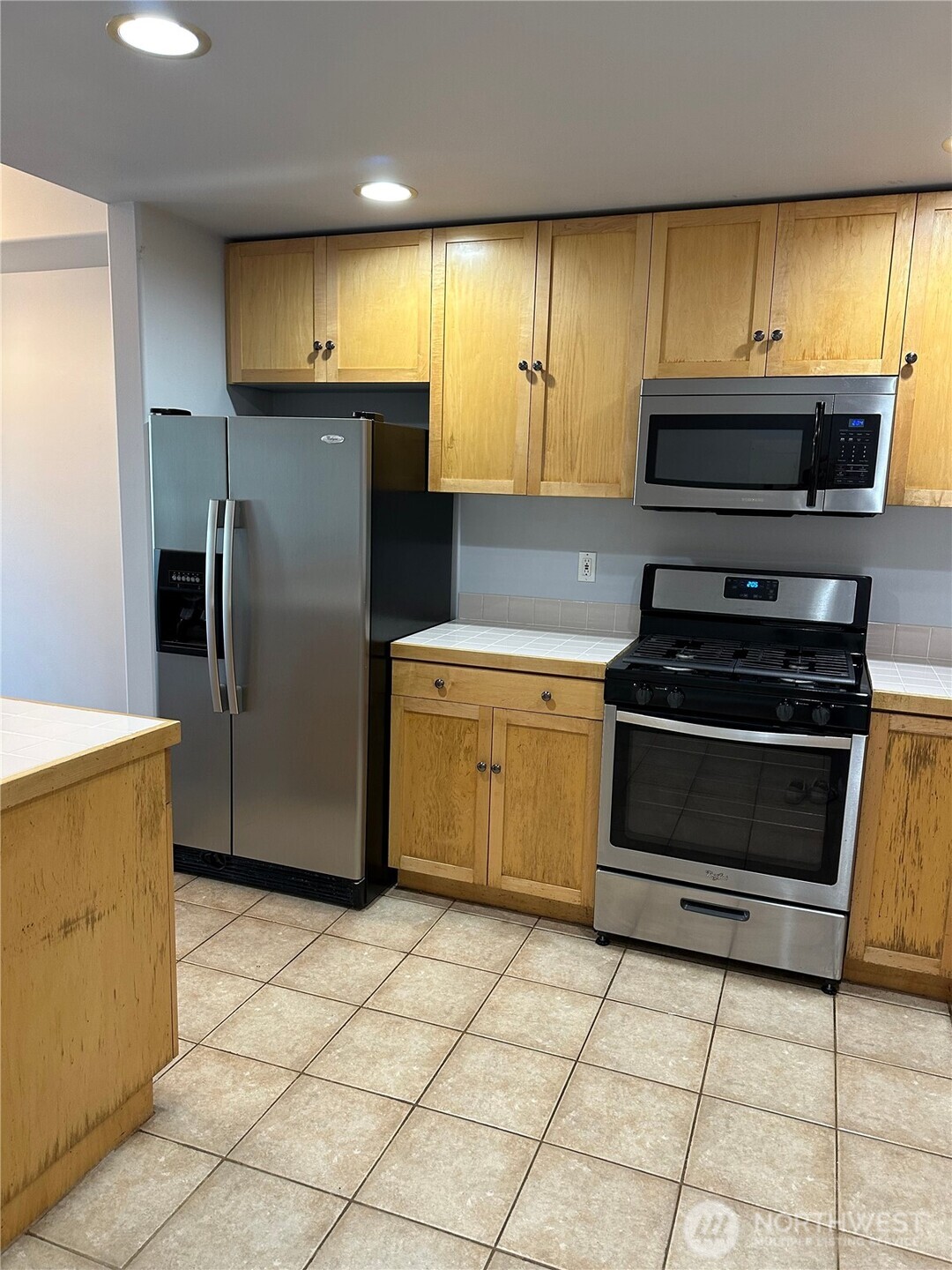 4722 12th Avenue NE #401, Seattle, WA 98105