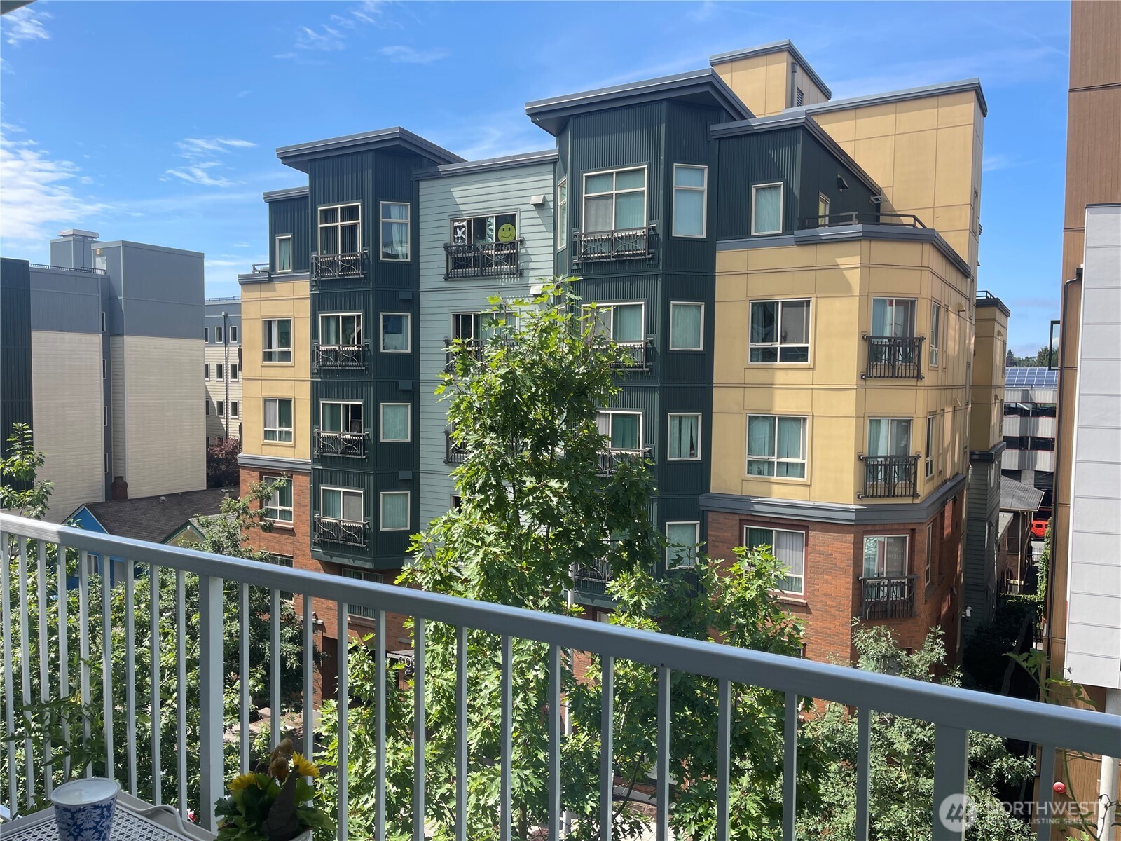 4722 12th Avenue NE #401, Seattle, WA 98105