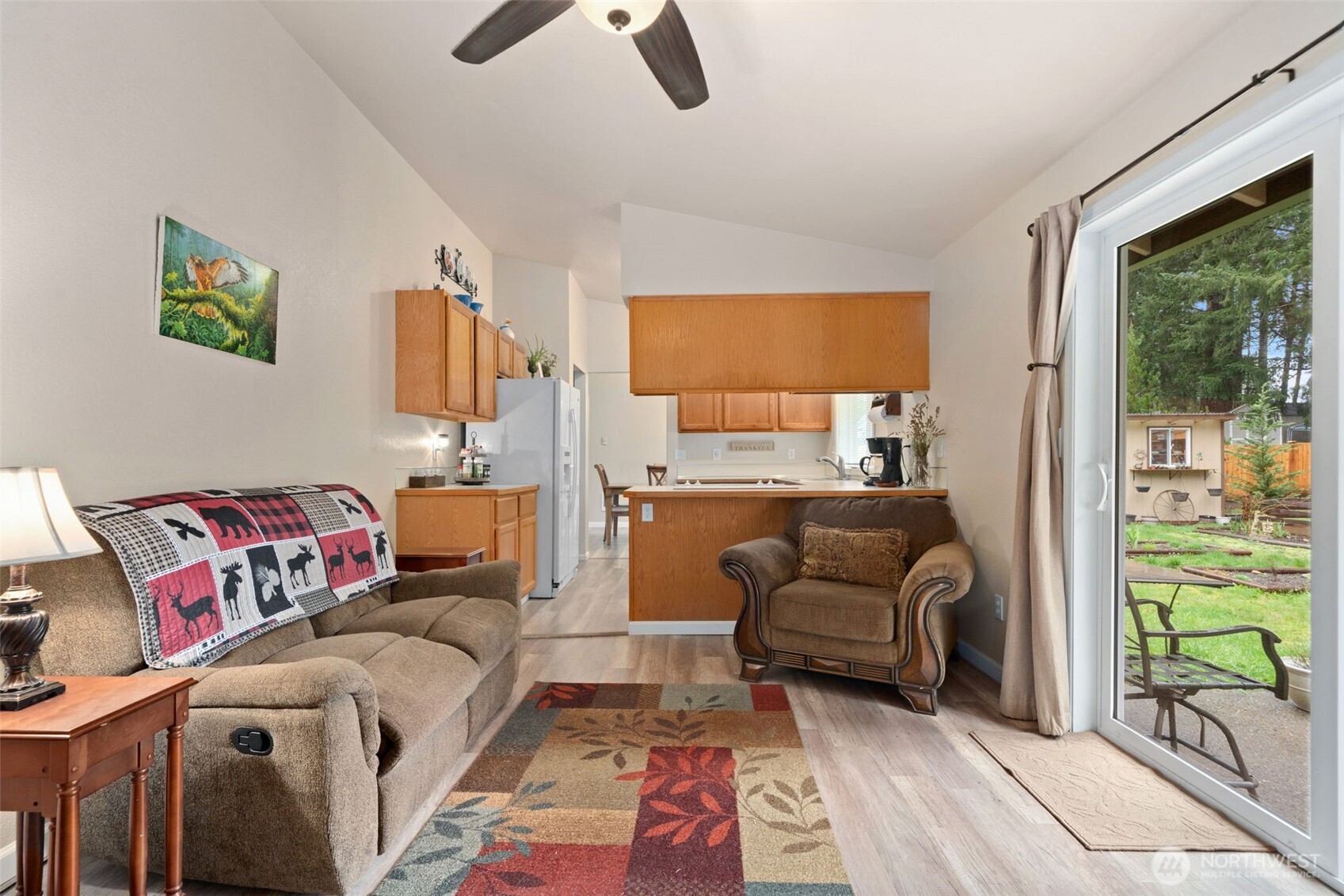 681 E Oak Park Way , Shelton, WA 98584